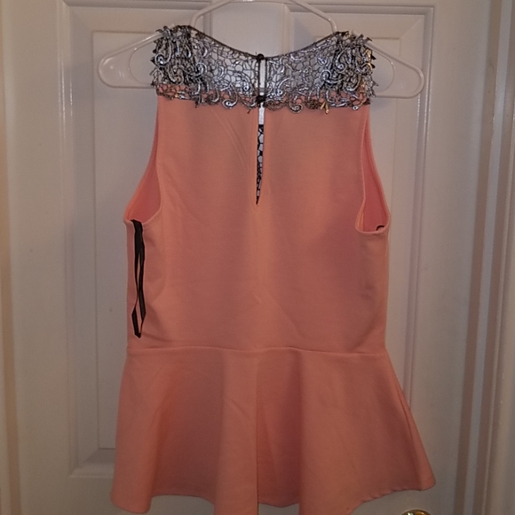 Top - Picture 3 of 3